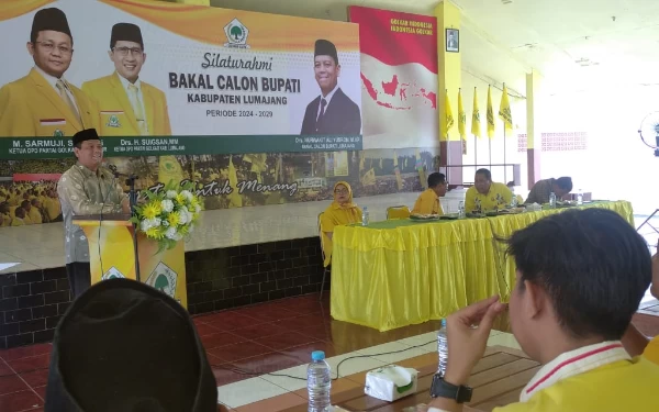 Thumbnail Siap Maju Pilkada Lumajang, Nurwakid Ali Yusron Silaturahmi ke Partai Golkar