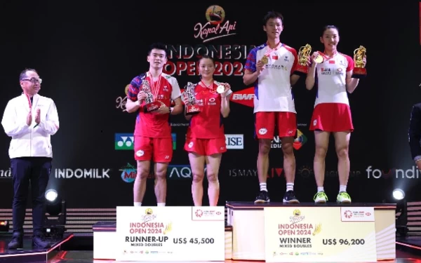 Thumbnail Hasil Lengkap Final Indonesia Open 2024, Ada Drama Mengejutkan dari Duel Pasangan China