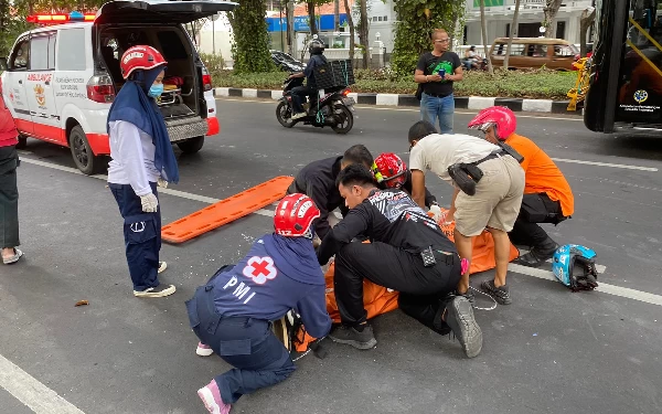 Thumbnail Ngebut, Remaja Asal Sidotopo Surabaya Tewas di Jalan Raya Darmo