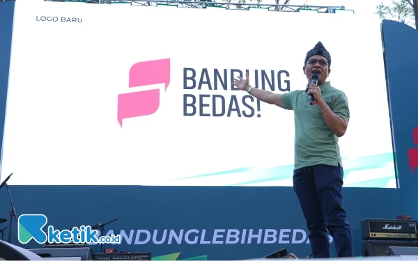 Thumbnail Cabup Petahana Kang DS Launching Logo Baru Bandung Bedas, Ini Artinya