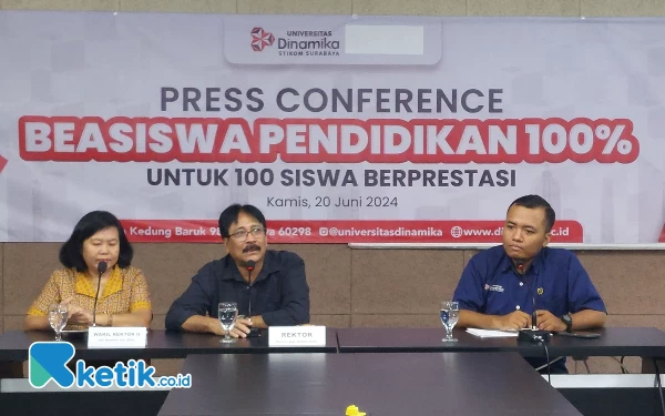 Thumbnail Berita - Peduli Pendidikan, Undika Berikan Beasiswa Penuh untuk 100 Siswa