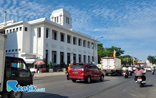 Thumbnail Tunggu Kedatangan Menkominfo, Peresmian Kota Lama Surabaya Kembali Mundur