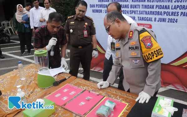 Thumbnail Polres Pacitan Musnahkan 304,65 Gram Ganja