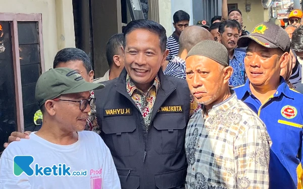 Thumbnail Pj Wali Kota Malang Wahyu Hidayat Miliki Potensi Kuat Maju Pilkada Bersama Golkar