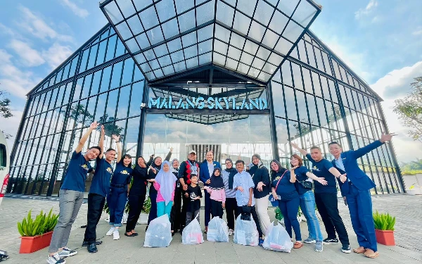 Thumbnail Berita - Grand Mercure Malang Mirama Gandeng Malang Skyland Berbagi Kasih Lewat Program Anak Asuh