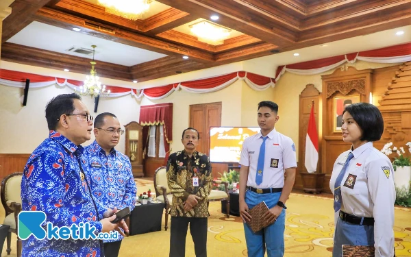 Dua Pelajar Jatim Asal Malang dan Surabaya Lolos Paskibraka Nasional, Pj Gubernur: Membanggakan!