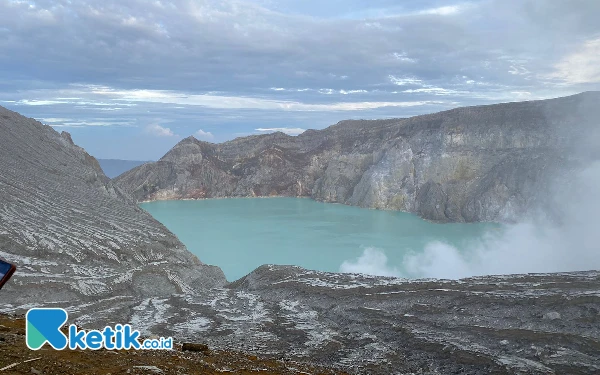 Thumbnail Status Gunung Ijen Naik Jadi Waspada