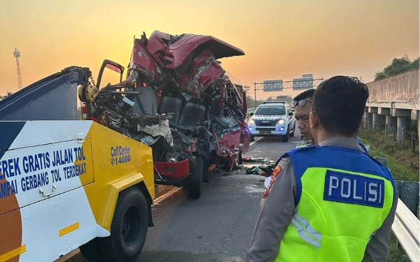 Rombongan SDI Darul Falah Surabaya Kecelakaan di Tol Boyolali, 6 Orang Meninggal Dunia