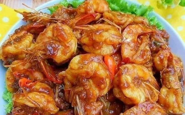 Thumbnail Udang Saus Tiram, Resep Rumahan Rasa Bintang Lima