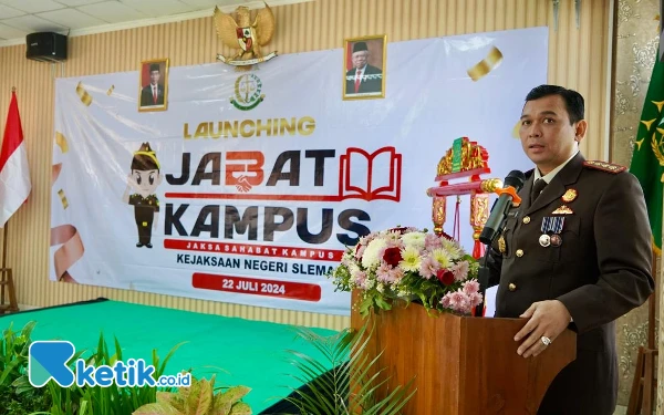 Thumbnail Berita - Peringatan HBA ke-64, Kajari Sleman Luncurkan Inovasi Baru 'Jabat Kampus'