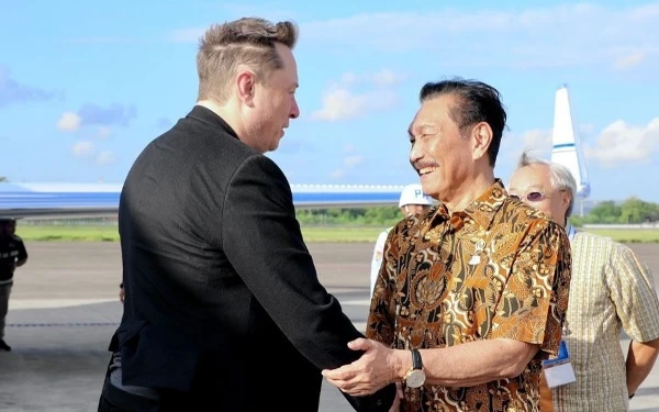 Menko Luhut Akan Bertemu Elon Musk Bulan Depan, Bahas Apa?