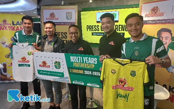 Thumbnail Pelaporan Keuangan Baik, Persebaya Dapat Perpanjangan Sponsor dari Minuman Berenergi