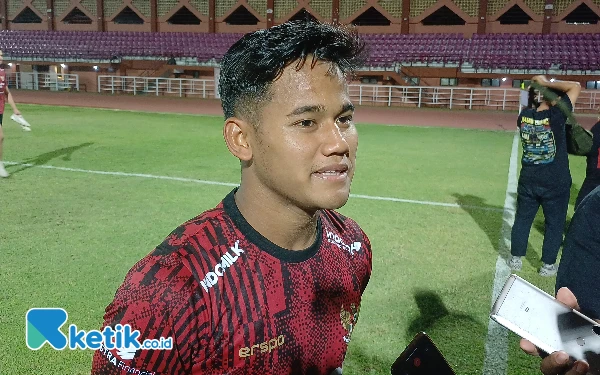 Thumbnail Tak Kunjung Muncul di Latihan, Persebaya Ancam Coret Punggawa Timnas U-19 Toni Firmansyah