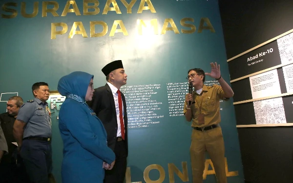 Thumbnail Tak Ingin Sejarah Hilang Begitu Saja, Eri Resmikan Museum Surabaya