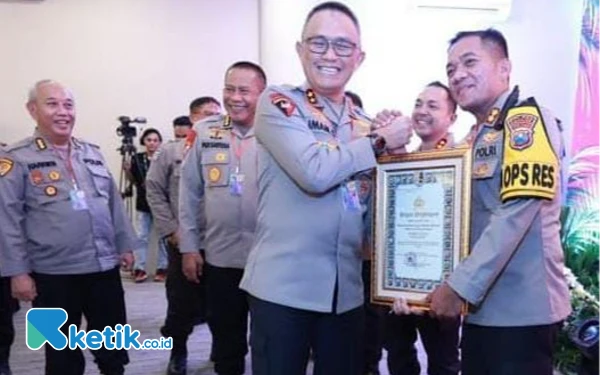 Kapolres Nganjuk Terima Piagam Penghargaan IKPA dari Kapolri