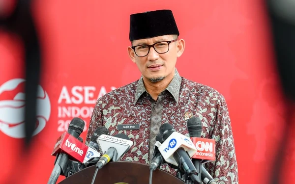 Thumbnail Sandiaga Uno Tak Ikut Nyemplung di Pilgub Jabar 2024, Ini Alasannya