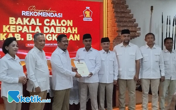 Thumbnail Sah! Bacalon Bupati Bangkalan Lukman Hakim-Fauzan Jakfar  Terima Rekomendasi Gerindra