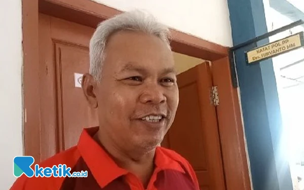 Thumbnail Pasca Kafe Lorensia Digerebek FPI, Kepala Satpol PP Sampang Bungkam