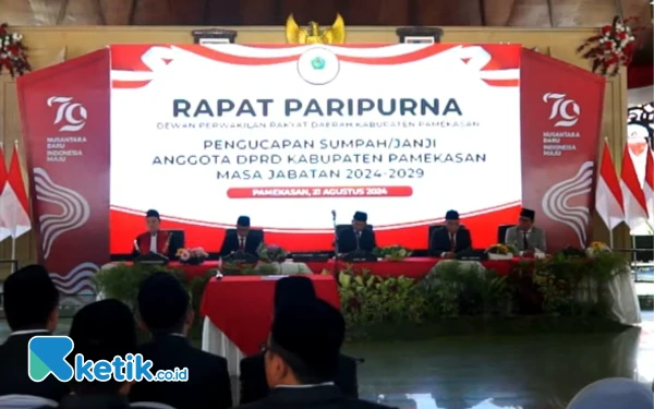 Thumbnail Berita - Ini Daftar Nama 45 Anggota DPRD Pamekasan yang Resmi Dilantik