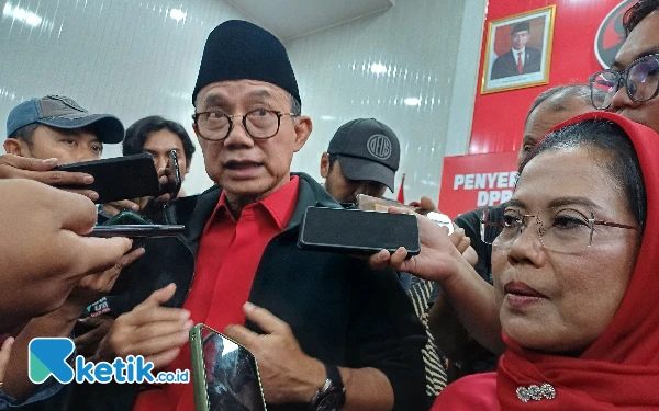 PDIP Siapkan Duet Risma-Azwar Anas Tantang Khofifah-Emil di Pilgub Jatim