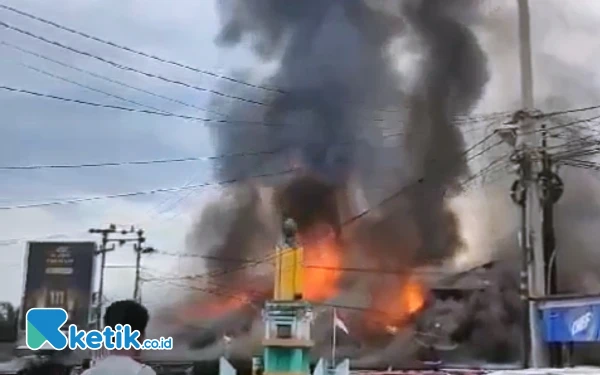 Thumbnail 4 Rumah Hangus Terbakar di Lipat Kajang Aceh Singkil