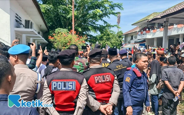 Polres Labuhanbatu Terjunkan 140 Personel Kawal Pendaftaran di KPU