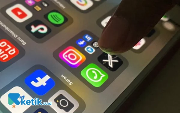 Thumbnail Berita - Jangan Langsung Uninstal, Ini Cara Agar Aplikasi Whatsapp Tak Lemot