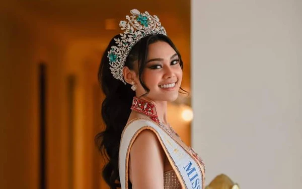 Thumbnail Berita - [Berita Foto] Mahal! Potret Anggun Miss Supranational 2024 Harashta Haifa Zahra