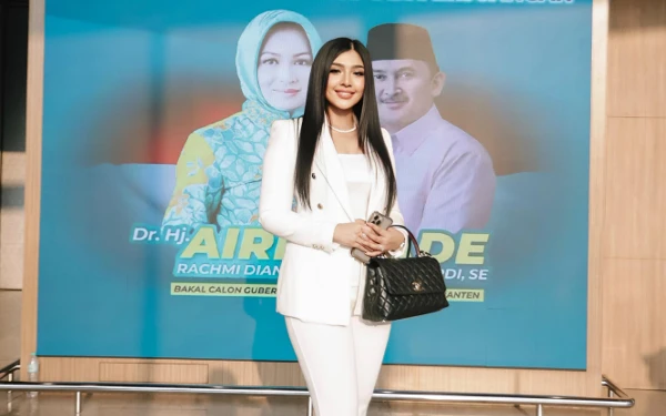 Thumbnail Shinta Yuliasmi, Puteri Indonesia Banten 2 2022: Perempuan Makin Dapat Ruang di Pilkada 2024