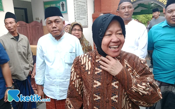 Risma Ziarah Makam Kyai Ageng Basyariyah di Sewulan Madiun