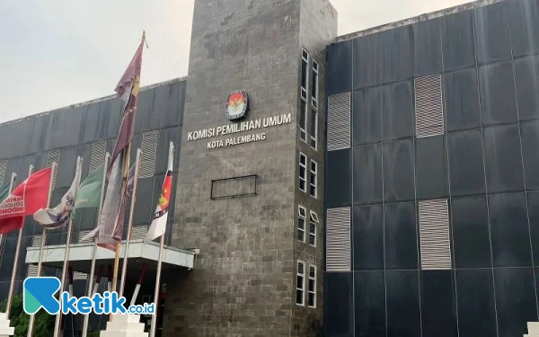 Thumbnail KPU Palembang 'Kulu-Kilir' Pastikan Keaslian Ijazah Bakal Calon Wali Kota dan Wakil Wali Kota