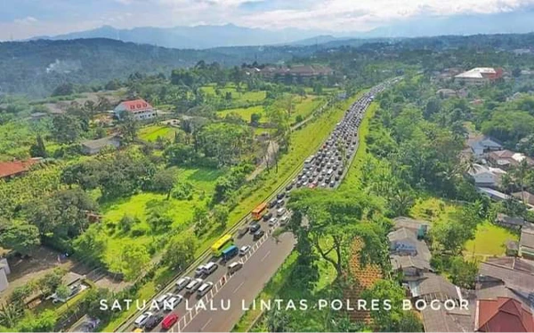 Thumbnail Libur Panjang Maulid Nabi di Kawasan Puncak Bogor, Polisi Berlakukan Rekayasa Lalu Lintas