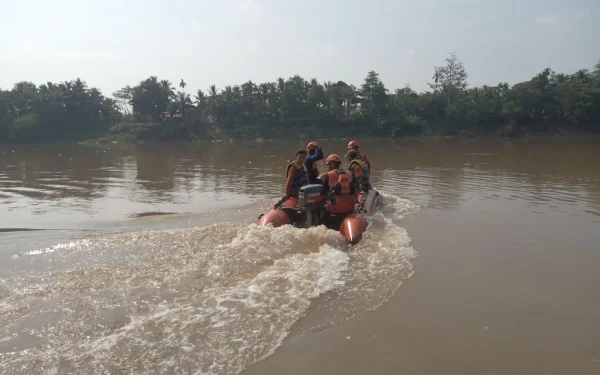 Thumbnail Berita - Balita Tenggelam di Sungai Musi, Tim SAR Lakukan Pencarian