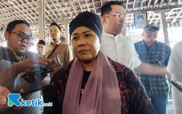 Thumbnail Pengangguran di Jatim Didominasi Lulusan SMK, Ini Pandangan Bacagub Jatim Luluk Nur Hamidah