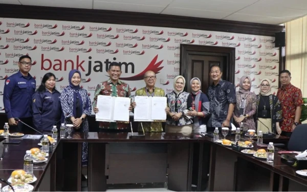 Thumbnail Berita - Dukung Kesejahteraan PMI, Bank Jatim Tanda Tangani Kerja Sama dengan BP2MI