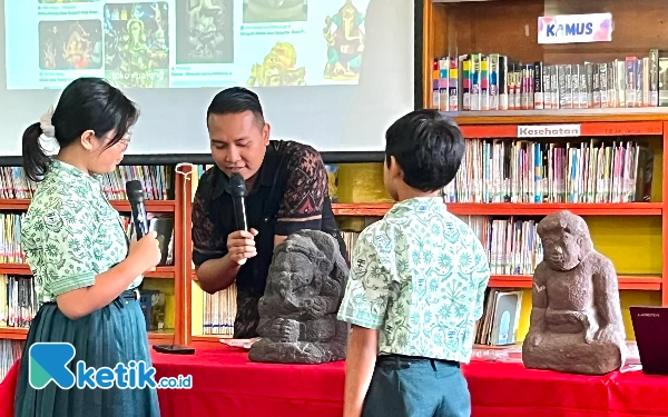 Thumbnail Disdikbud Kota Malang Jemput Bola Kenalkan Koleksi Museum Mpu Purwa ke Sekolah