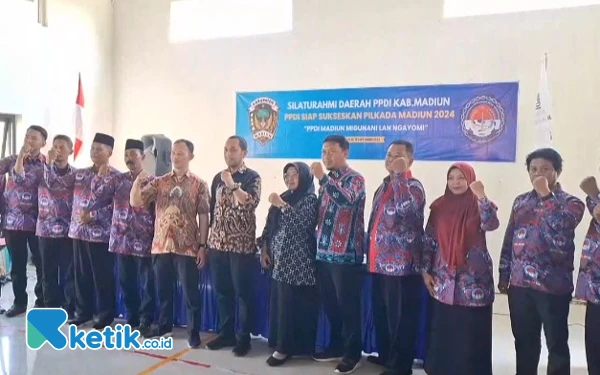 Ribuan Perangkat Desa di Madiun Menyatakan Netral di Pilkada 2024