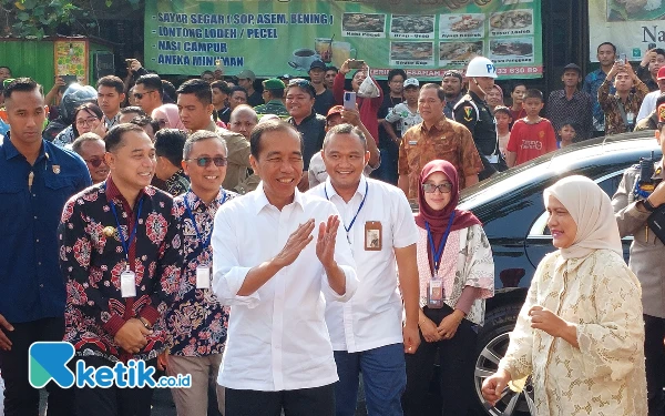 Jokowi Pastikan Tak Hadiri Penutupan PON Aceh-Sumut, Pilih Jadi Saksi Pernikahan Putra Khofifah di Surabaya