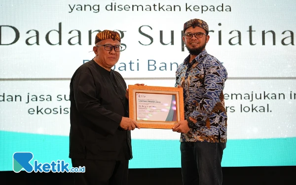 Jamin Kemerdekaan Pers, Bupati Bandung Raih Lontar Award