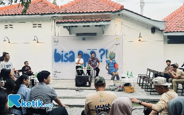 Bambang Rianto-Bayu Setyo Kuncoro Hadiri Talkshow "Bincang Santai Bareng Paslon" HIPMI Kota Blitar