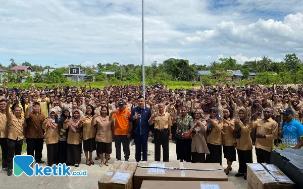 Bupati Freddy Thie Gebrak Pendidikan Kaimana: Anggaran Meroket, Fasilitas Sekolah Kelas Dunia