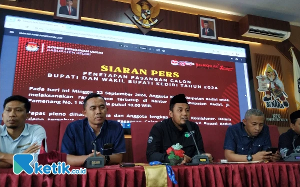 Thumbnail KPU Kabupaten Kediri Tetapkan Dhito-Dewi dan Deny-Mudawanah Jadi Paslon di Pilkada 2024