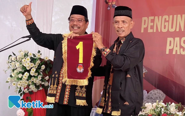 Thumbnail Oyon-Hamzah Dapat Nomor Urut 1 di Pilbup Aceh Singkil