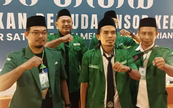 Thumbnail Ahmad Amin Mustofa Resmi Jabat Ketua PC GP Ansor Kebumen 2024-2028