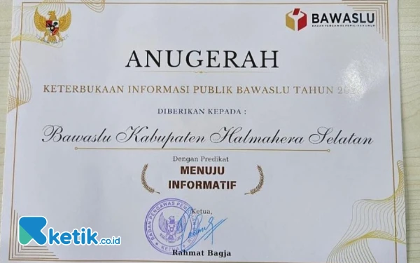 Thumbnail Bawaslu Halsel Terima Anugerah Keterbukaan Informasi Publik dari Bawaslu RI