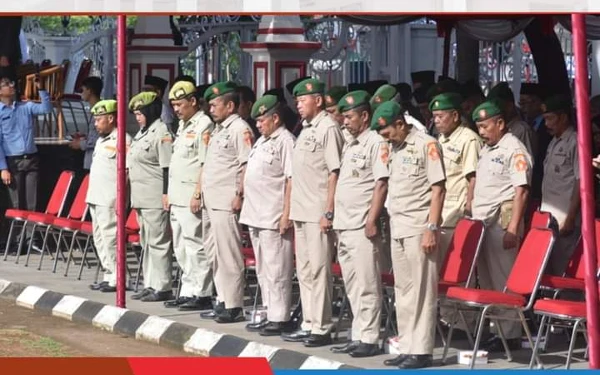 Thumbnail Berita - [Berita Foto] Ikrar Kesetiaan Pejabat Pemkab Cianjur pada Ideologi Pancasila