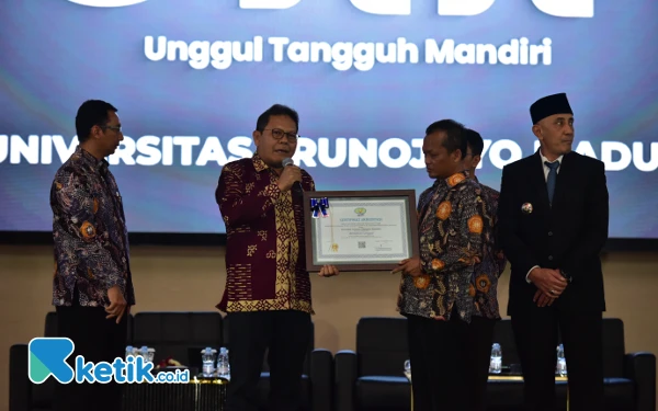 Thumbnail Berita - Universitas Trunojoyo Madura Raih Akreditasi Unggul dari BAN -PT