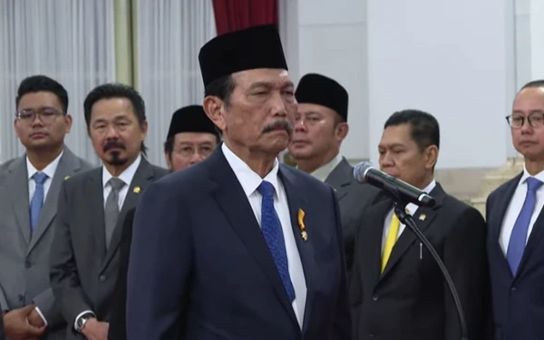 Thumbnail Berita - Luhut Binsar Pandjaitan Dilantik Jadi Dewan Ekonomi Nasional, Berikut Sepak Terjangnya