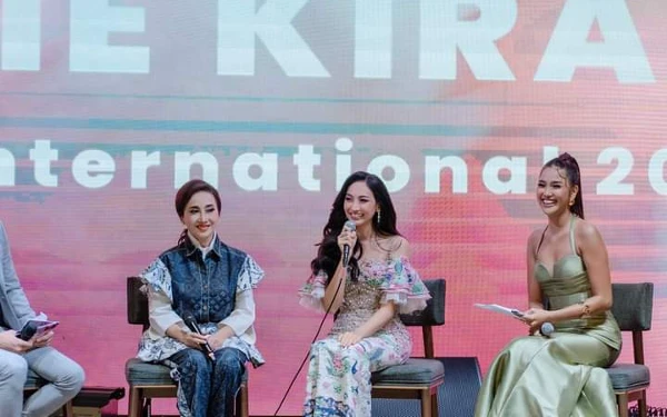 Thumbnail Berita - [Berita Foto] Konferensi Pers Puteri Indonesia Lingkungan 2024 Sophie Kirana Jelang Ikut Miss Internasional