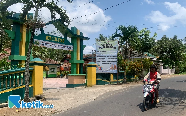 Thumbnail Berita - Kemenag Kabupaten Blitar Dirundung Rentetan Masalah Kekerasan di Sekolah, Oknum Guru Terjerat Kasus Pencabulan